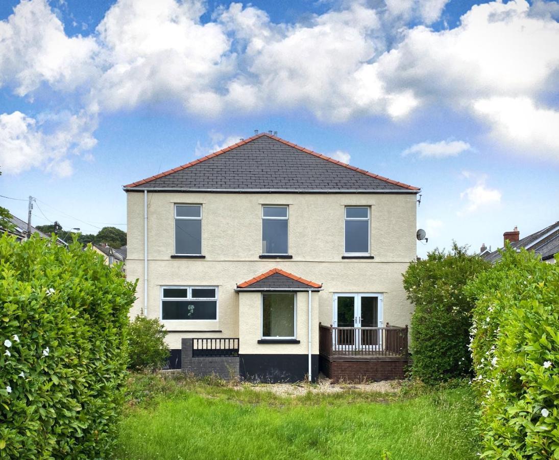 فيلا Large House On The Edge Of The Brecon Beacons Beaufort المظهر الخارجي الصورة